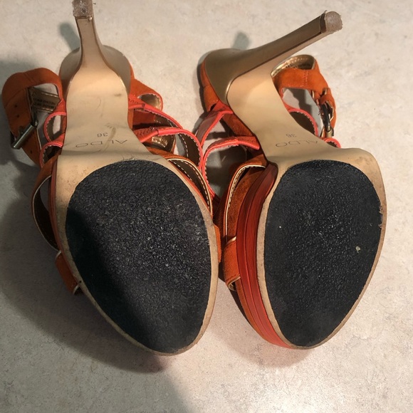3/20$ Orange Aldo Pumps Size 36 ( Fits a US 7** ) - Picture 6 of 6